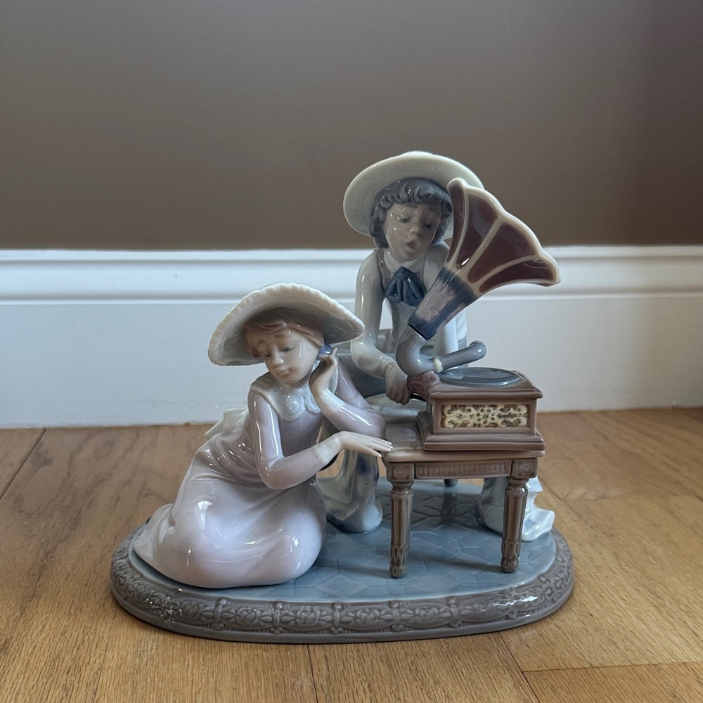 Lladro Porcelain Children with Gramophone Record